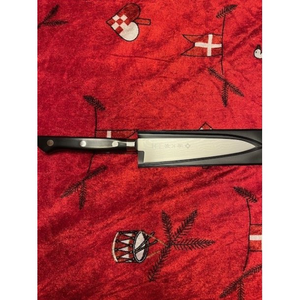 Kniv Tojiro Pyntekniv(F650)12cm med 37lag stl