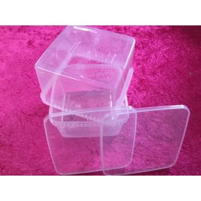 Plastbtte firkantet 3ltr. Med lg 1stk